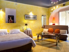 Logis Hotel le Mas et la Flambee du Luberon