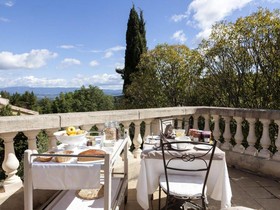 Logis Hotel le Mas et la Flambee du Luberon