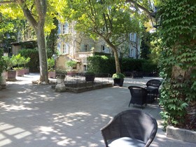 Hôtel-Restaurant Le Prieuré