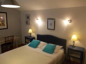 Hotel Clementenia