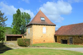 Le Castelat De Julienna
