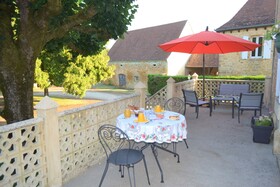 Le Castelat De Julienna
