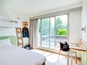 ibis budget Pau Lescar