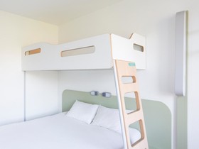 ibis budget Pau Lescar