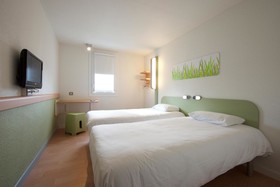 ibis budget Pau Lescar