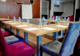 Quality Hotel Christina Lourdes