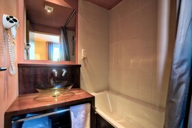 Zenitude Hôtel-Résidences Les Jardins de Lourdes