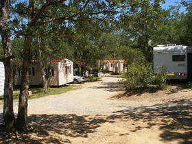 Camping Les Bruyeres