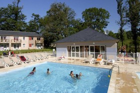 Le Hameau Du Lac