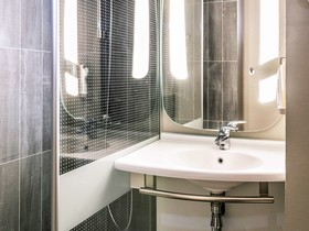 Hôtel ibis Bourg-en-Bresse