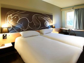 Hôtel ibis Bourg-en-Bresse