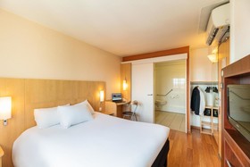B&B Hotel Lyon Eurexpo Bron 3 etoiles