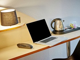 Hotel Kyriad Direct Lyon - Bron Eurexpo