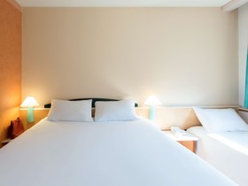 Hôtel ibis Lyon Est Bron