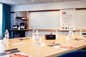 Hôtel ibis Lyon Est Bron
