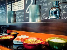 Hôtel ibis Lyon Est Bron