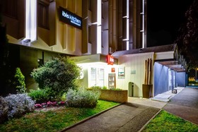 Hôtel ibis Lyon Est Bron