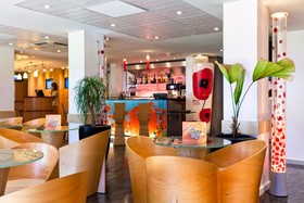 Hôtel ibis Lyon Est Bron