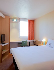 Hôtel ibis Lyon Est Bron