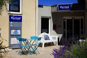 Kyriad Lyon Est - Bron Eurexpo Le Cottage