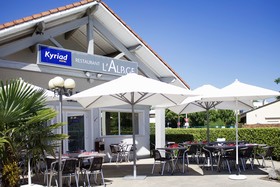 Kyriad Lyon Est - Bron Eurexpo Le Cottage