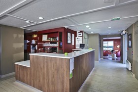 Hotel Campanile Chanas