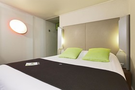 Hotel Campanile Chanas
