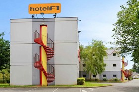hotelF1 Chanas A7
