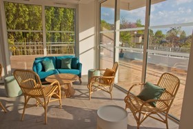 Shana Hotel & Residence