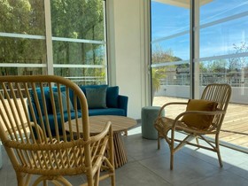 Shana Hotel & Residence