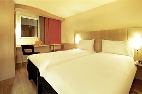 ibis Lyon Est Chaponnay