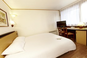 Kyriad Direct Lyon Sud