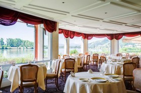 Le Beau Rivage