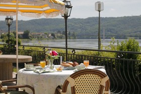 Le Beau Rivage