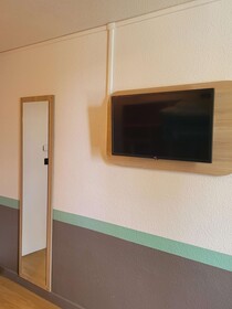 Premiere Classe Lyon Nord - Dardilly