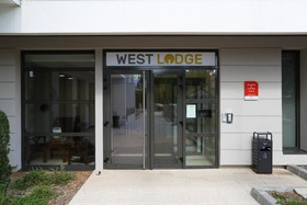 The Originals Westlodge Dardilly Lyon Nord