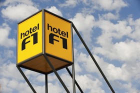hotelF1 Gap