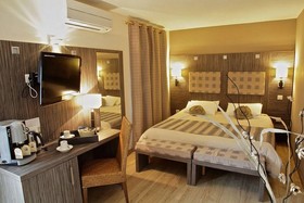 Les Olivades Hôtel-Restaurant
