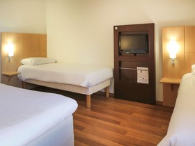 Hôtel ibis Bourg Jasseron Teyssonge