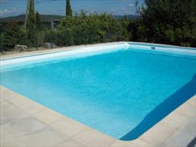 La Fontaine Du Cade