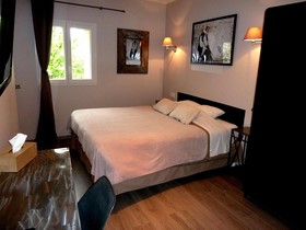 Auberge du Vieux Lanas