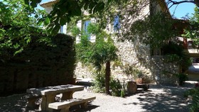 Le Château Des Estubiers - Les Gîtes