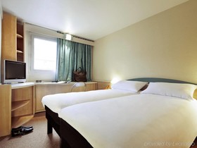 ibis Lyon L'Isle d'Abeau