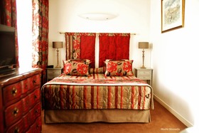 Hotel Chromatics by HappyCulture