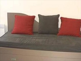 Bed In City - Le Virgile