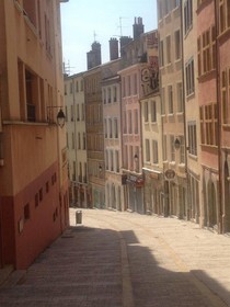 De la Croix Rousse