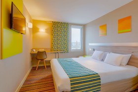 Hotel Kyriad Lyon Est - Saint Bonnet De Mure