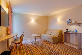 Hotel Kyriad Lyon Est - Saint Bonnet De Mure