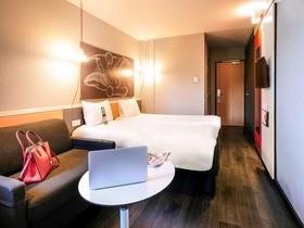 Hôtel ibis Lyon Gerland Musée des Confluences