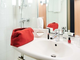 Hôtel ibis Lyon Gerland Musée des Confluences